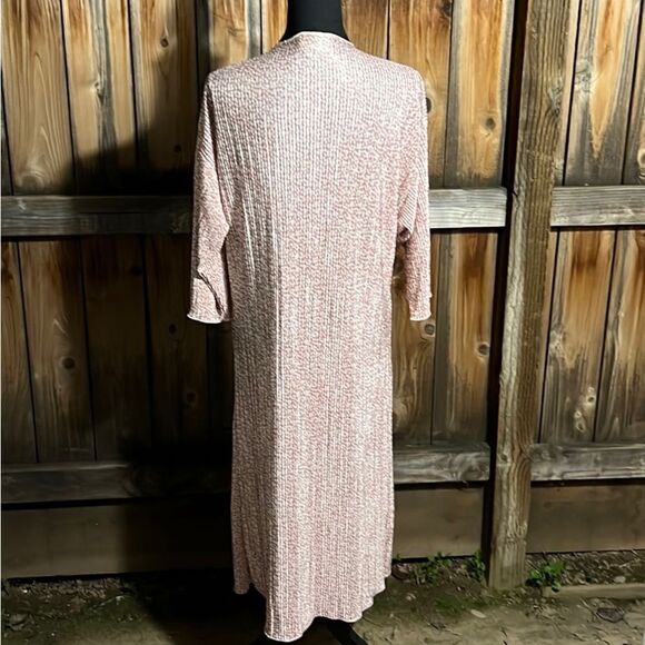 LulaRoe cardigan duster pink cream floral waterfall ribbed Medium - Picture 5 of 6